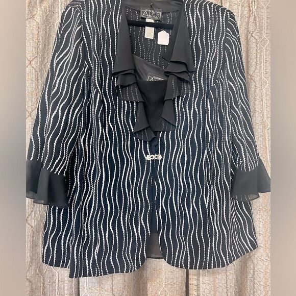 Alex Evenings Ladies 3x black tank top/ bling jacket